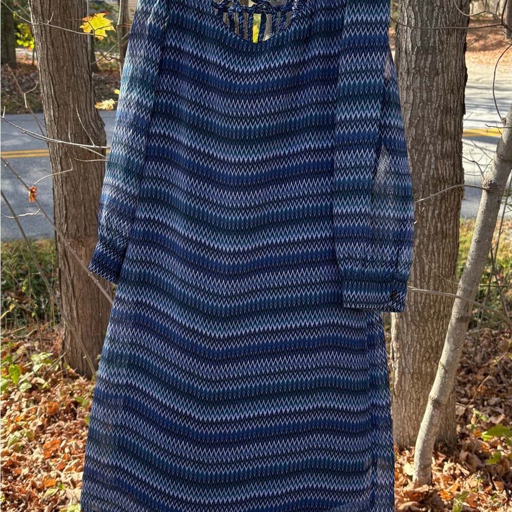 Three Hearts Blue and White Long Sleeve Dress
